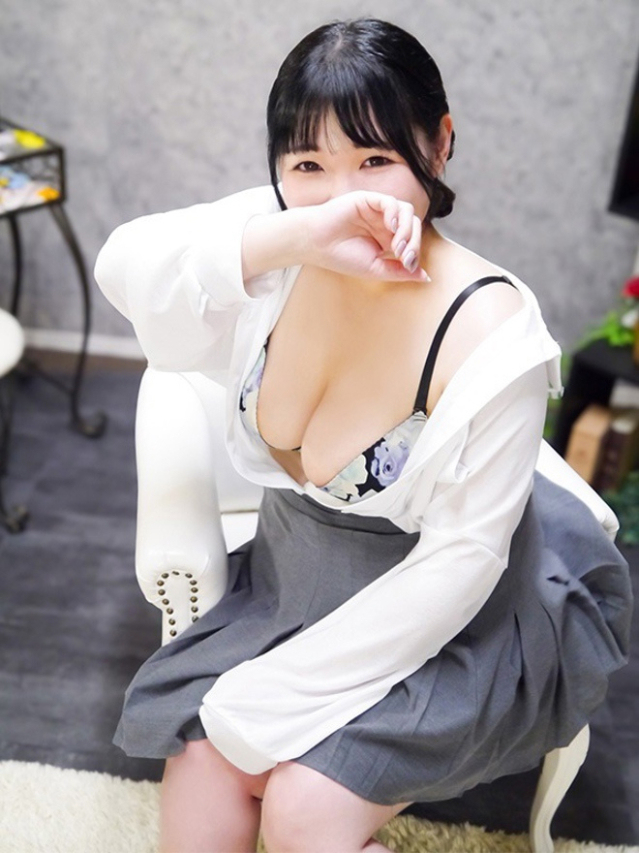 こころ（素人妻御奉仕倶楽部Hip's 西川口店）