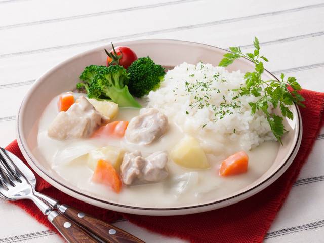 ご飯にシチュー