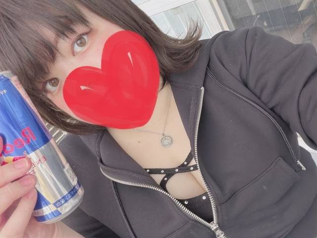 皆様忙しい中お疲れ様です(*´･人･*)
