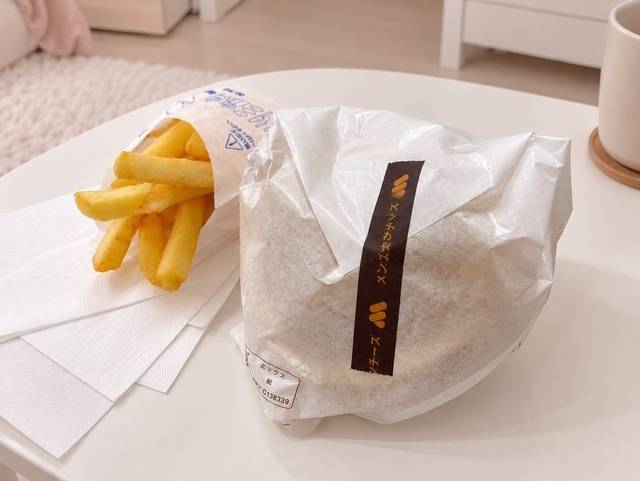 🍔🍟🥤