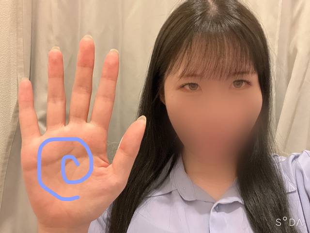 今から暗示をかけますよ、せーの