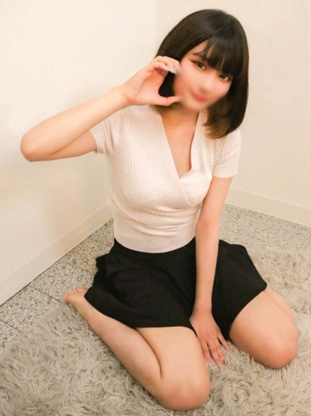 みん（高級エステセラピスト）