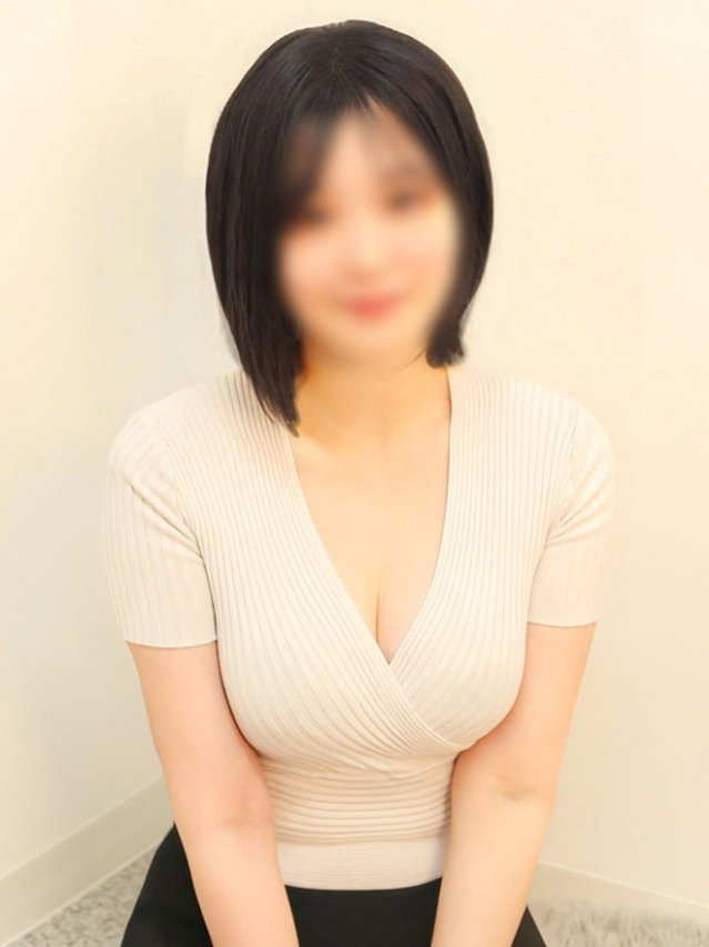 かのん（高級エステセラピスト）