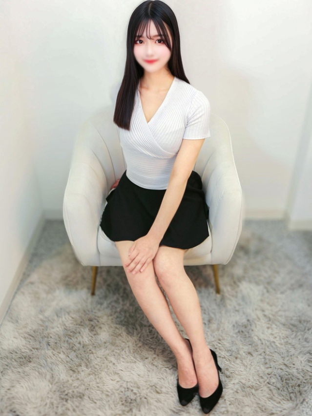 エレナ（高級エステセラピスト）