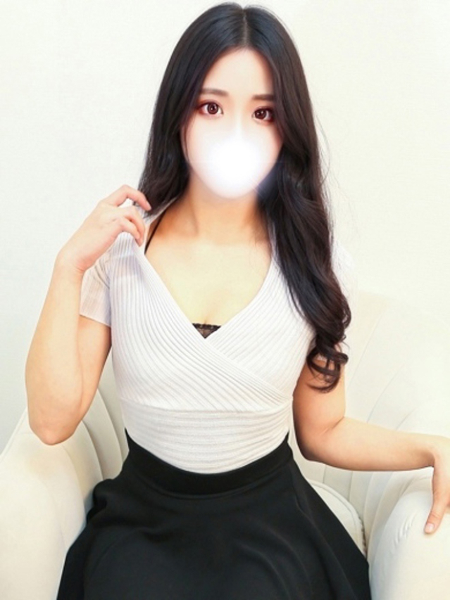 えみり（高級エステセラピスト）