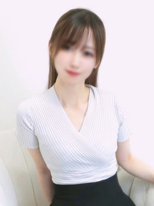 もも（高級エステセラピスト）