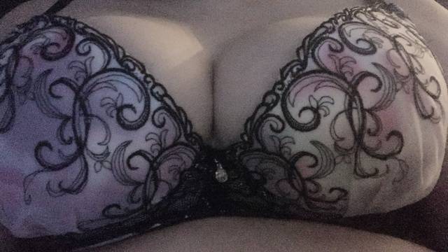 おっぱい𝄑𝄑