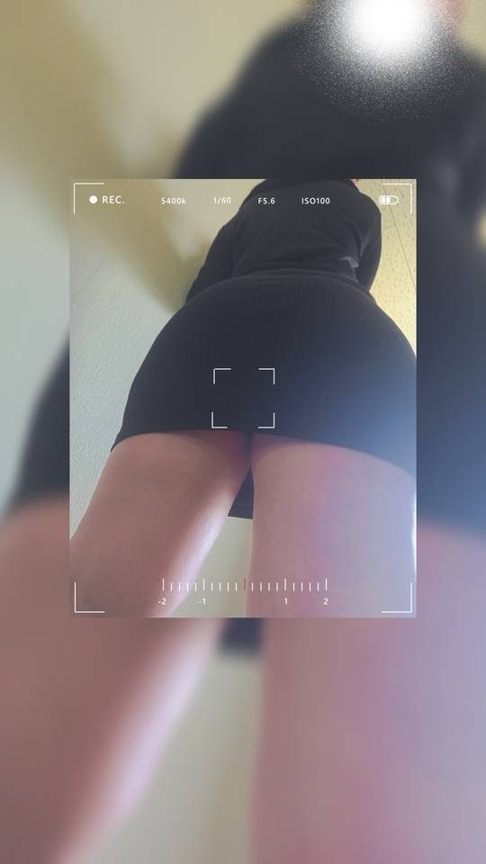 ち𓏸𓏸吸われるの好き？😋💕下から目線😍
