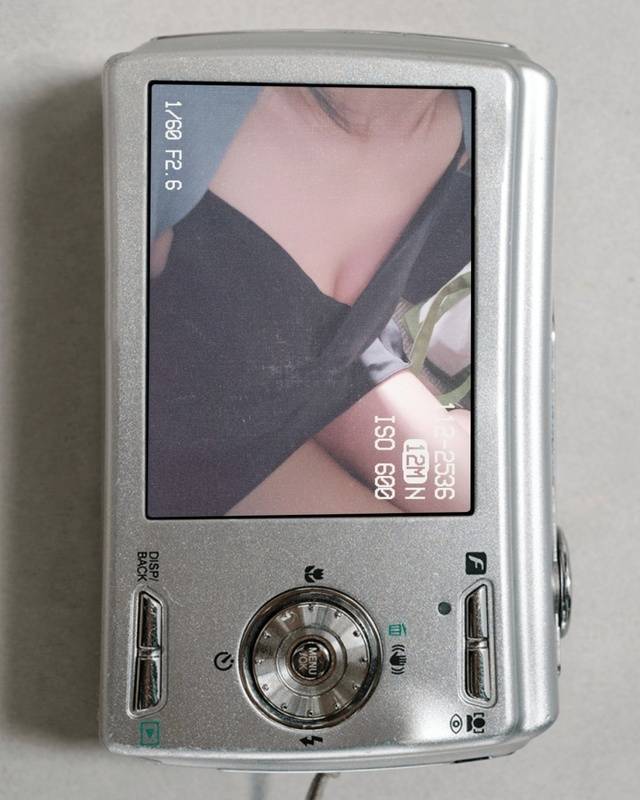 若妻淫乱倶楽部で初めての…