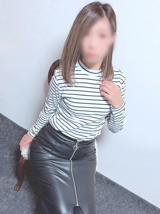 める（若妻淫乱倶楽部 久喜店）