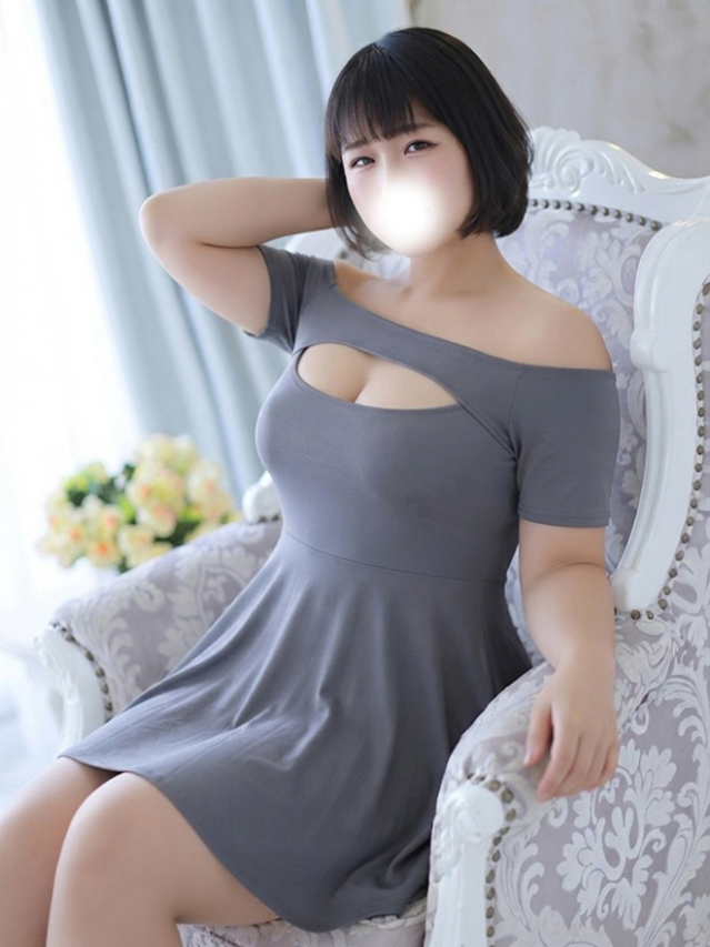 さとみ（若妻淫乱倶楽部 久喜店）