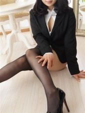 イキます女子ANAウンサー