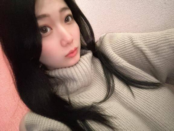 おはよ🤍🤍🤍