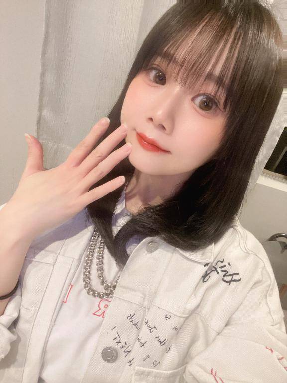 仲西みな(断りきれない美人マッサージ嬢たち)