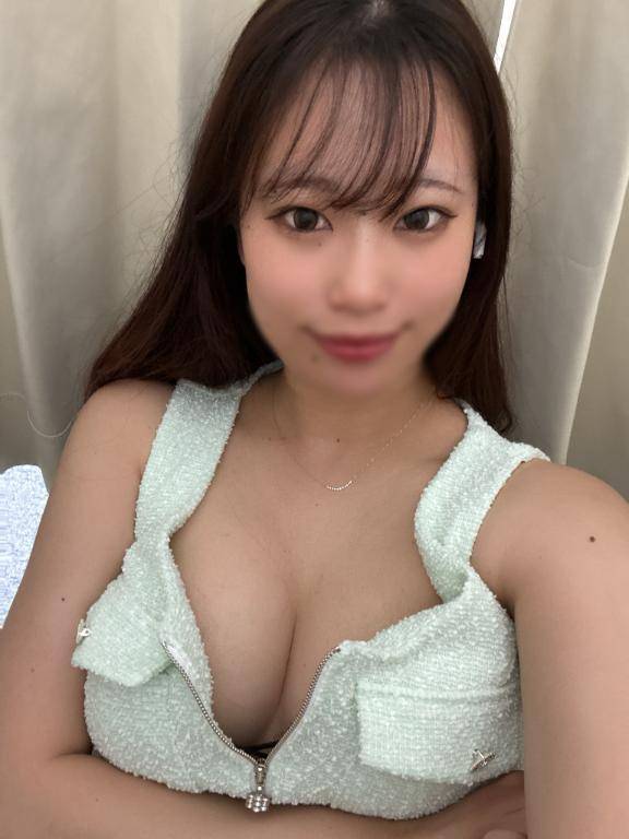✌︎('ω')✌︎