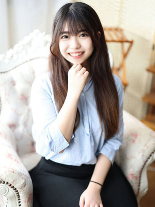 松川うゆ（断りきれない美人マッサージ嬢たち）