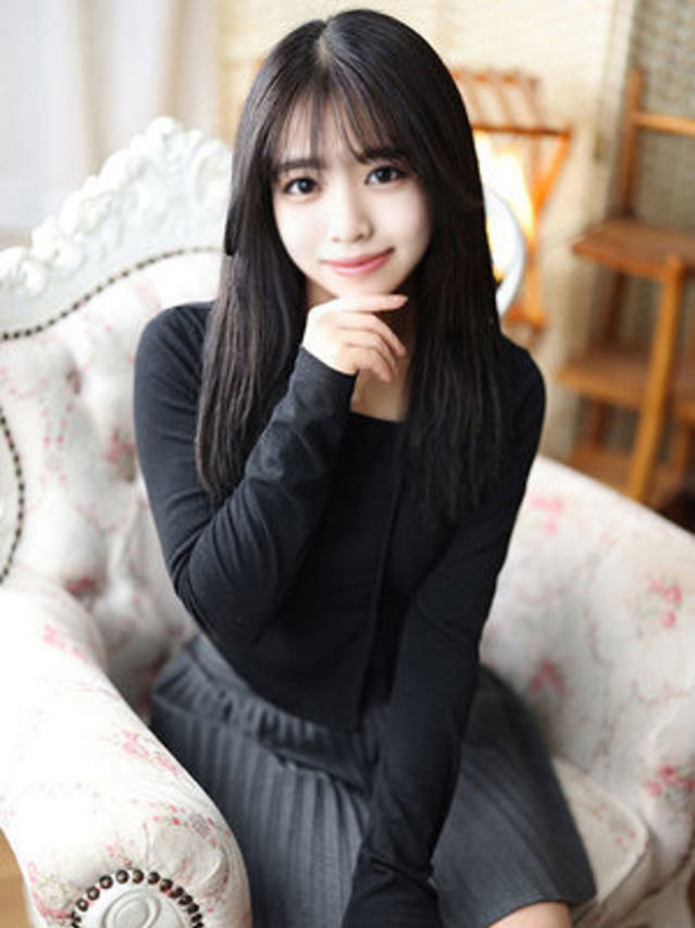 黒沢めあ（断りきれない美人マッサージ嬢たち）