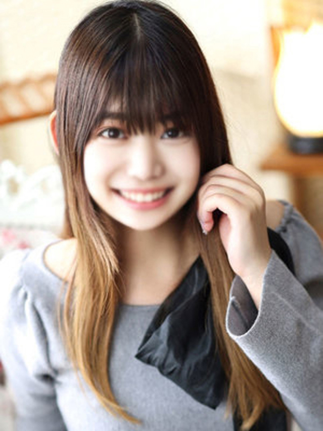 村上あやか（断りきれない美人マッサージ嬢たち）