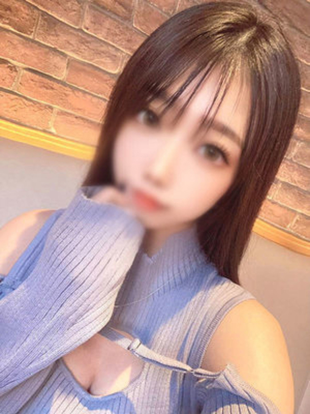 宮野かなみ（断りきれない美人マッサージ嬢たち）