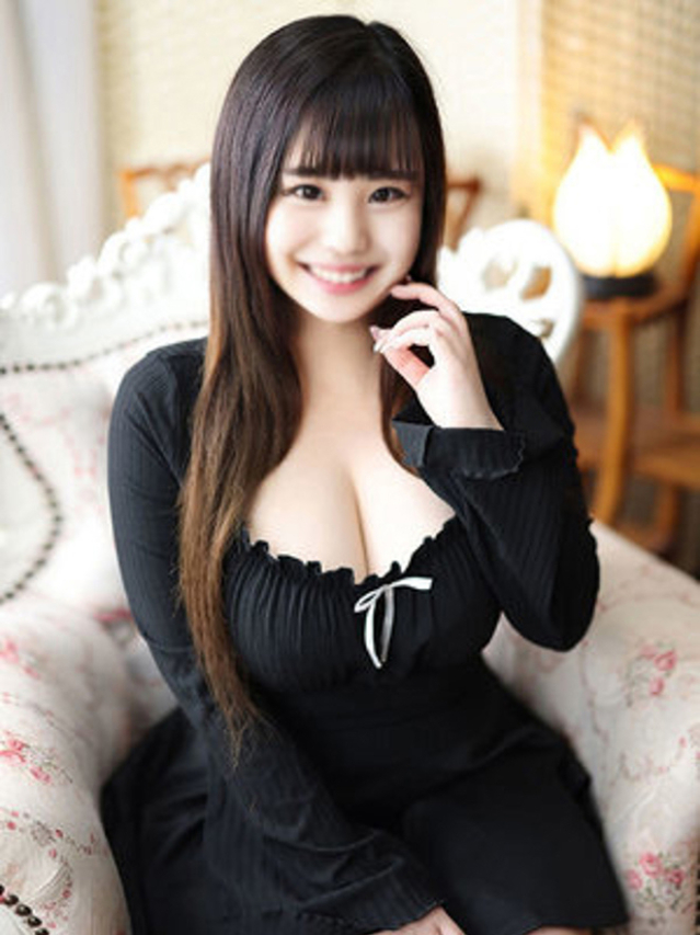 大崎もなか（断りきれない美人マッサージ嬢たち）