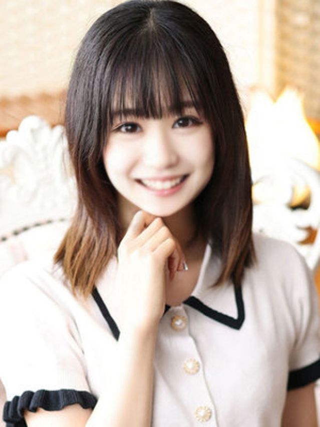 西宮りりか（断りきれない美人マッサージ嬢たち）