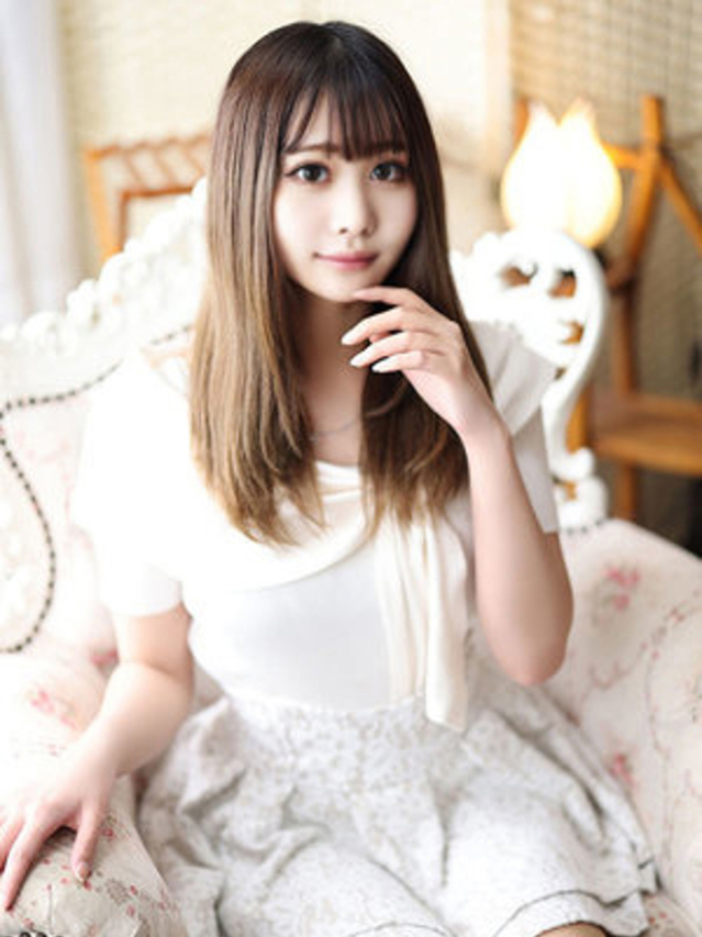 前澤こゆき（断りきれない美人マッサージ嬢たち）
