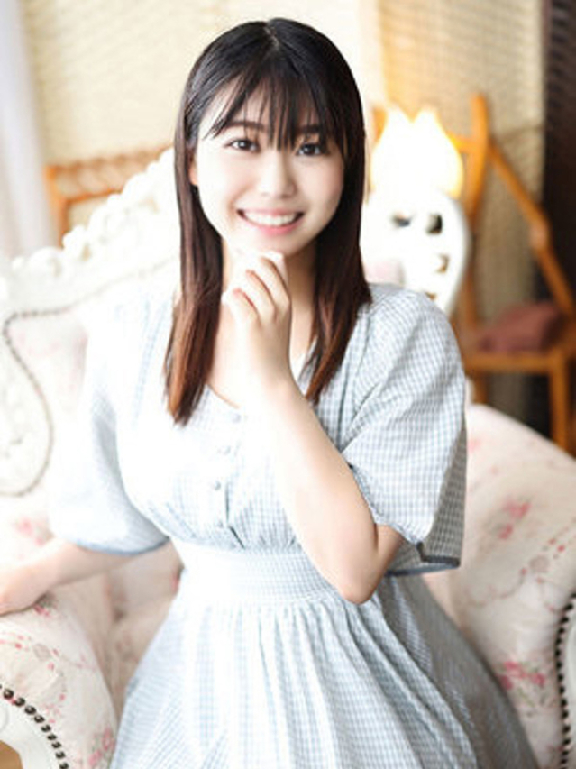 赤西さゆり（断りきれない美人マッサージ嬢たち）