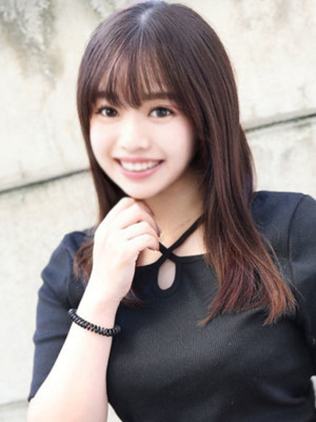 藤島えな（断りきれない美人マッサージ嬢たち）