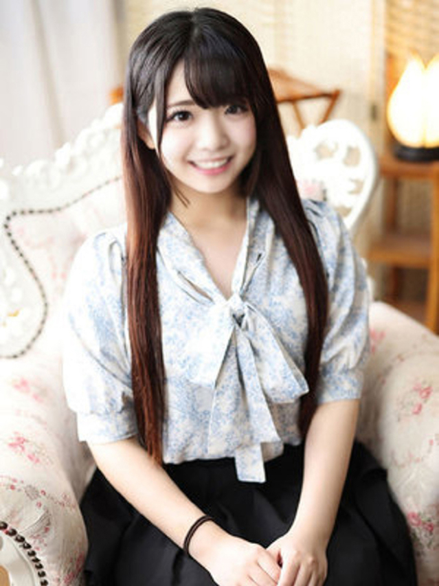 氷川れあ（断りきれない美人マッサージ嬢たち）