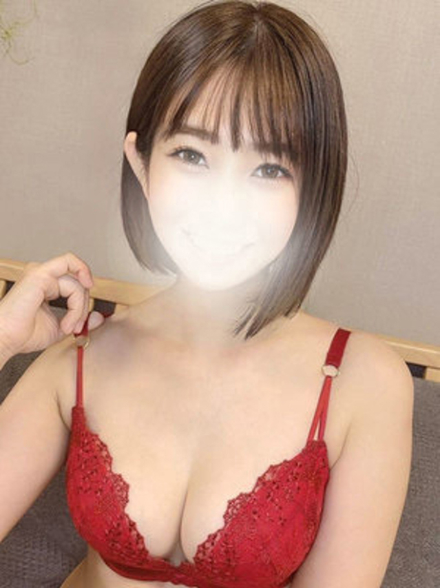 麻生もも（断りきれない美人マッサージ嬢たち）