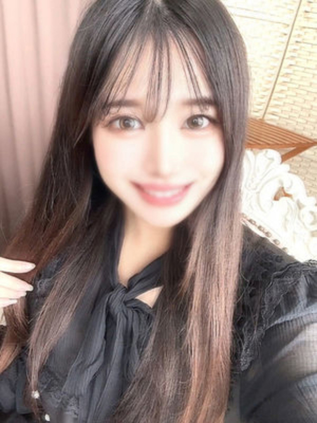 葉山いろは（断りきれない美人マッサージ嬢たち）