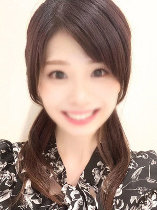 影山りょう（断りきれない美人マッサージ嬢たち）