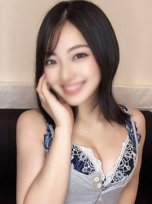 宮崎しぐれ（断りきれない美人マッサージ嬢たち）