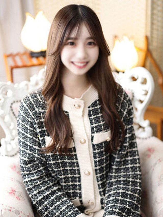 成宮はなか(断りきれない美人マッサージ嬢たち)