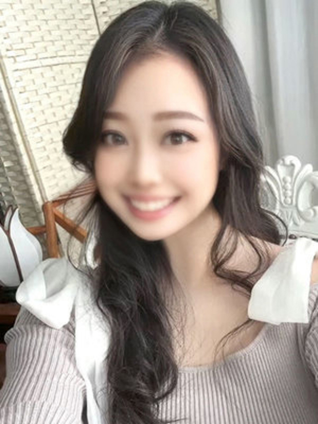 西原みあ(断りきれない美人マッサージ嬢たち)