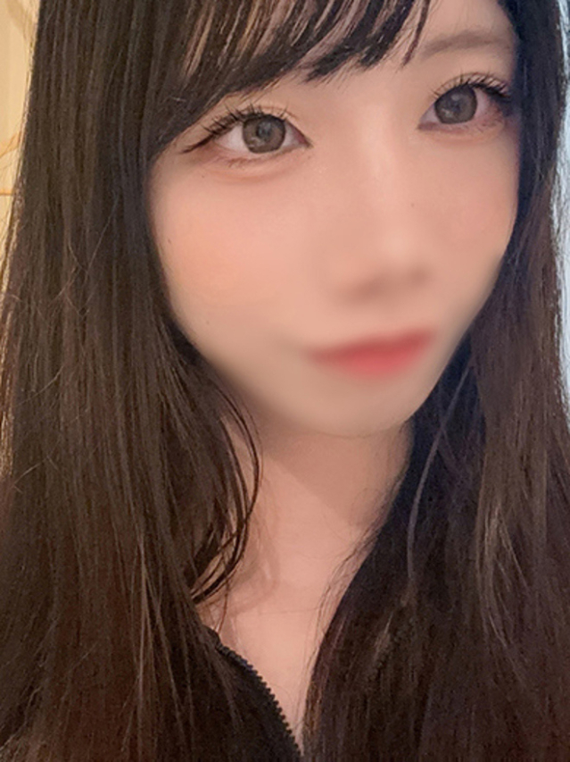 まな（Ravires ラヴィリス）