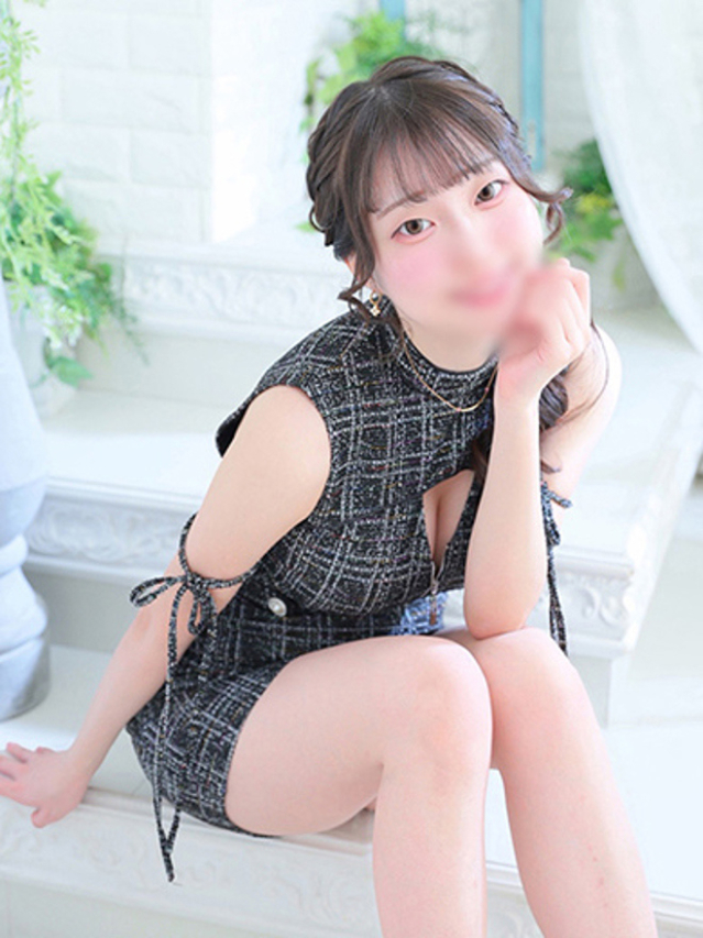 なな(Ravires ラヴィリス)