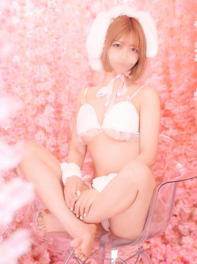 のん（Ravires ラヴィリス）