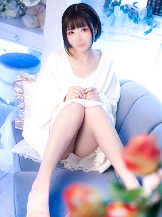 にな（Ravires ラヴィリス）