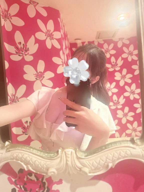 今日いますっ- ̗̀ 📢💭