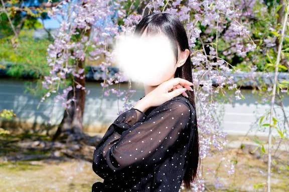 🌸