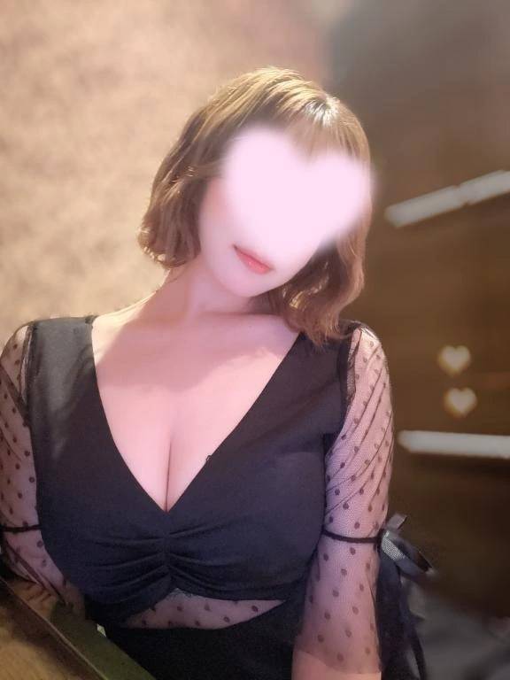 今日います〜😽…💗