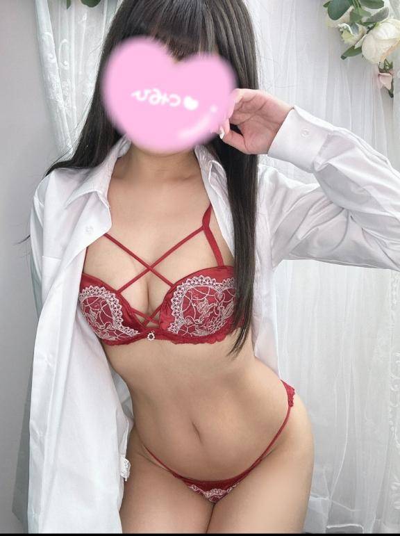 つき（東京デザインリング 錦糸町店）