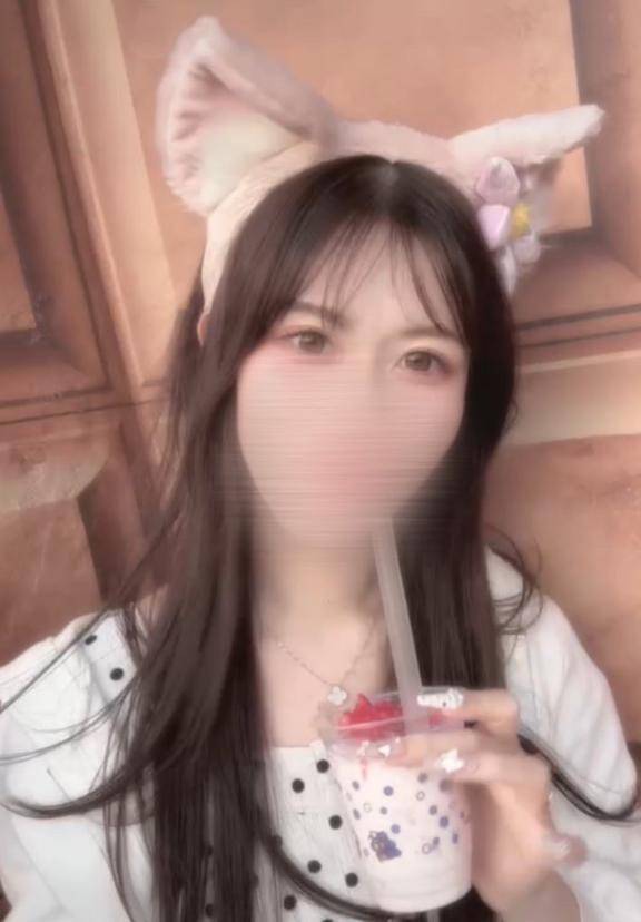 🔞清楚系ビッチを脱がせると...