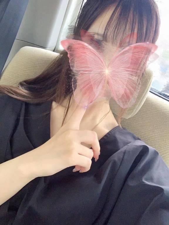 ねぇ、ねぇ、ねぇ