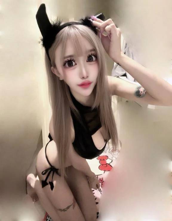 生粋のド変態痴女降臨👼🔞♥️