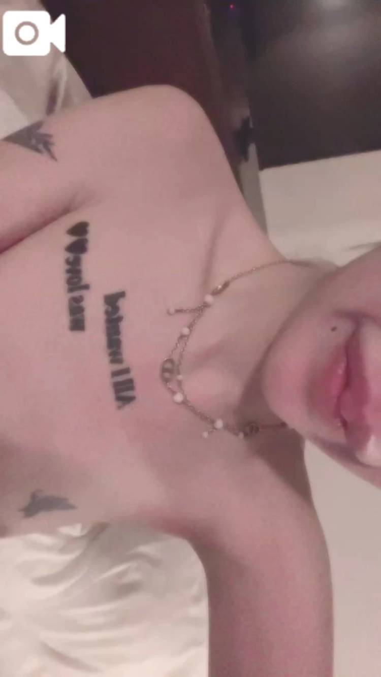 唇が『エロい🤤🔞』らしい….🫦🔞💕