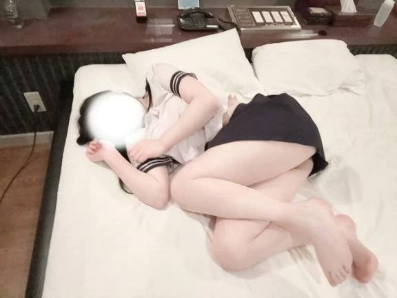 無防備姿…襲っちゃう？︎💕︎