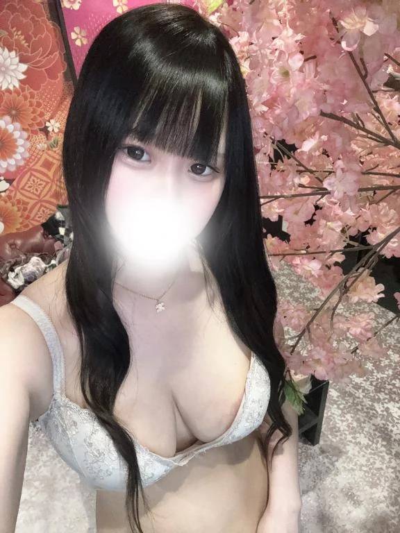 🆕ななせ見に来て♡♡