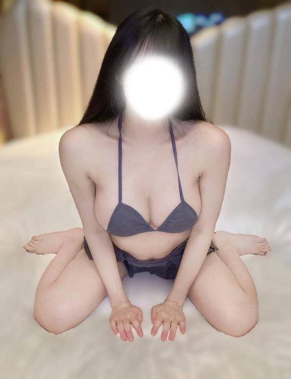 明日10:00-います！